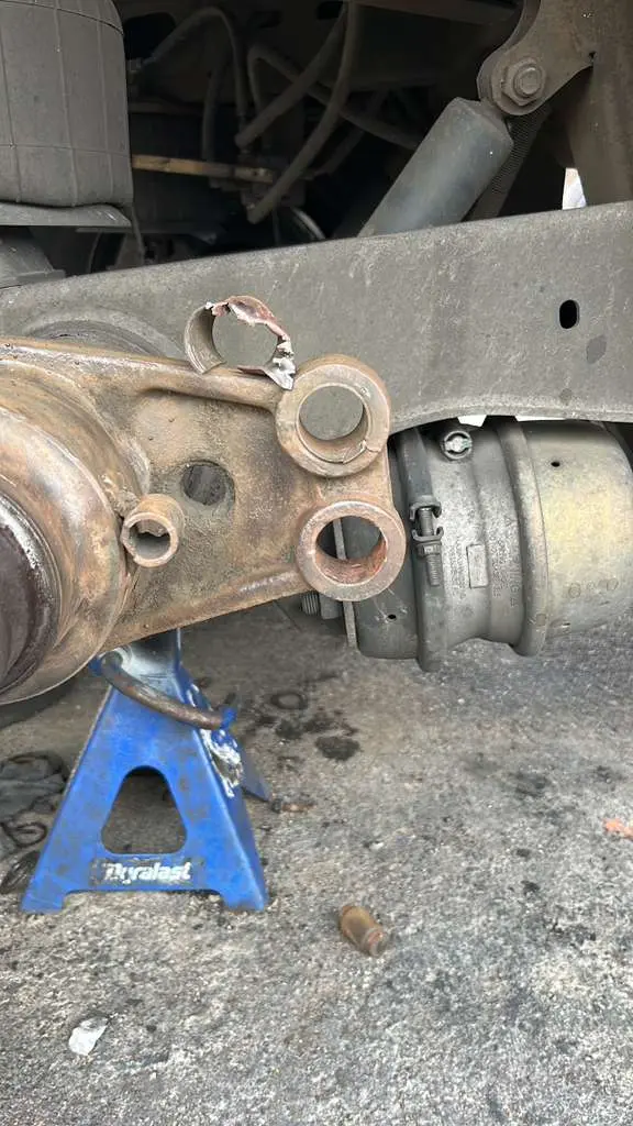 Diesel truck repair work 33 – Arias MD Mechanic