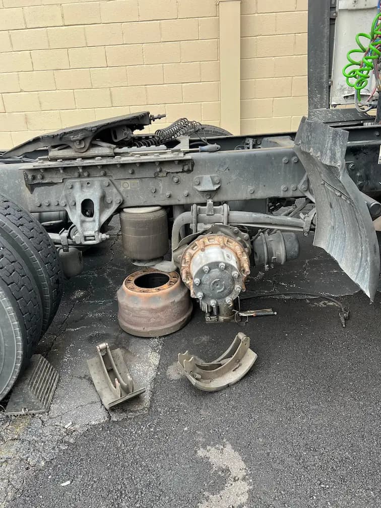 Diesel truck repair work 55 – Arias MD Mechanic