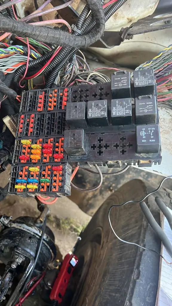 Diesel truck repair work 64 – Arias MD Mechanic