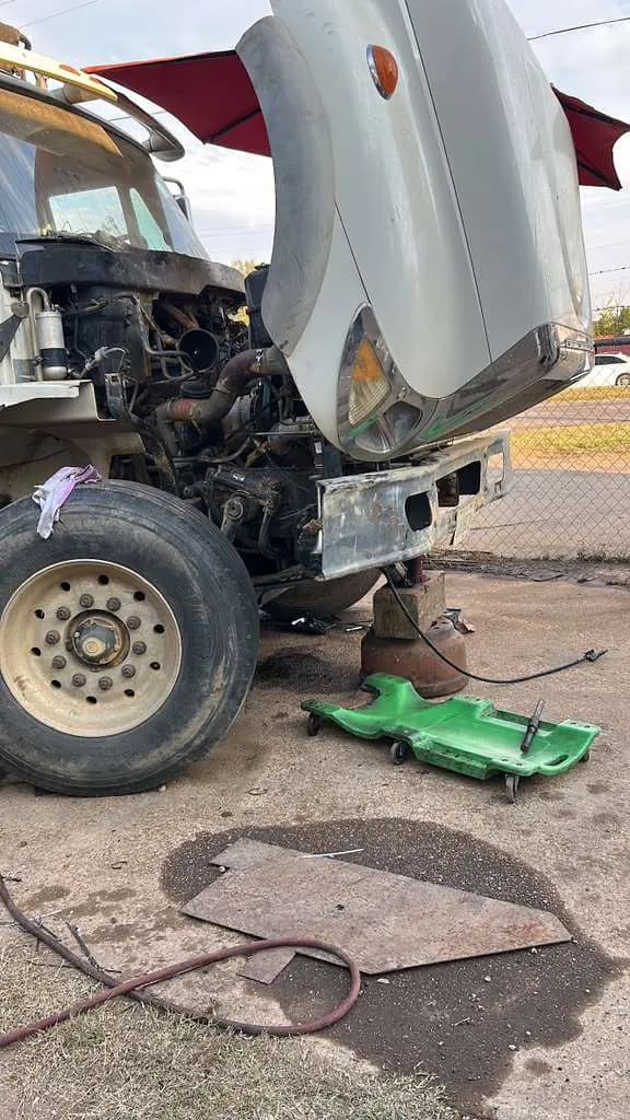 Diesel truck repair work 66 – Arias MD Mechanic